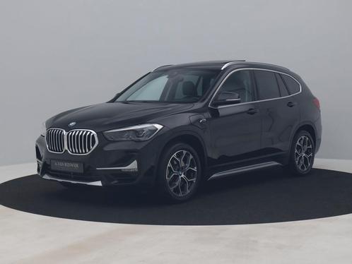 BMW X1 xDrive25e | PANO | CAMERA | STOELVERWARMING, Auto's, BMW, Bedrijf, Te koop, X1, 4x4, ABS, Airbags, Airconditioning, Bluetooth