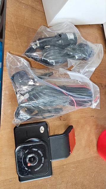 Nieuwe Dashcam Voor & Achter beschikbaar voor biedingen