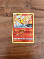 Moltres met een team up stamp pokemon, Ophalen, Zo goed als nieuw, Losse kaart