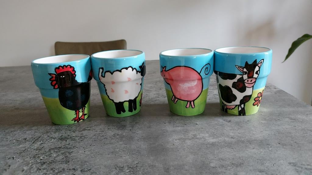 Boerderij Thema Bekers - Set van 4, Huis en Inrichting, Ophalen of Verzenden, Zo goed als nieuw, Overige stijlen, Kop(pen) en/of Schotel(s)