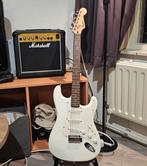 Squier Stratocaster Guitar with Amp, Tas, Kabel, Strap, Ophalen, Fender, Gebruikt, Met versterker