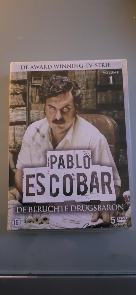 Pablo Escobar - De Beruchte Drugsbaron DVD seizoen 1, Ophalen of Verzenden, Zo goed als nieuw, N/A, Film, Tv en Media