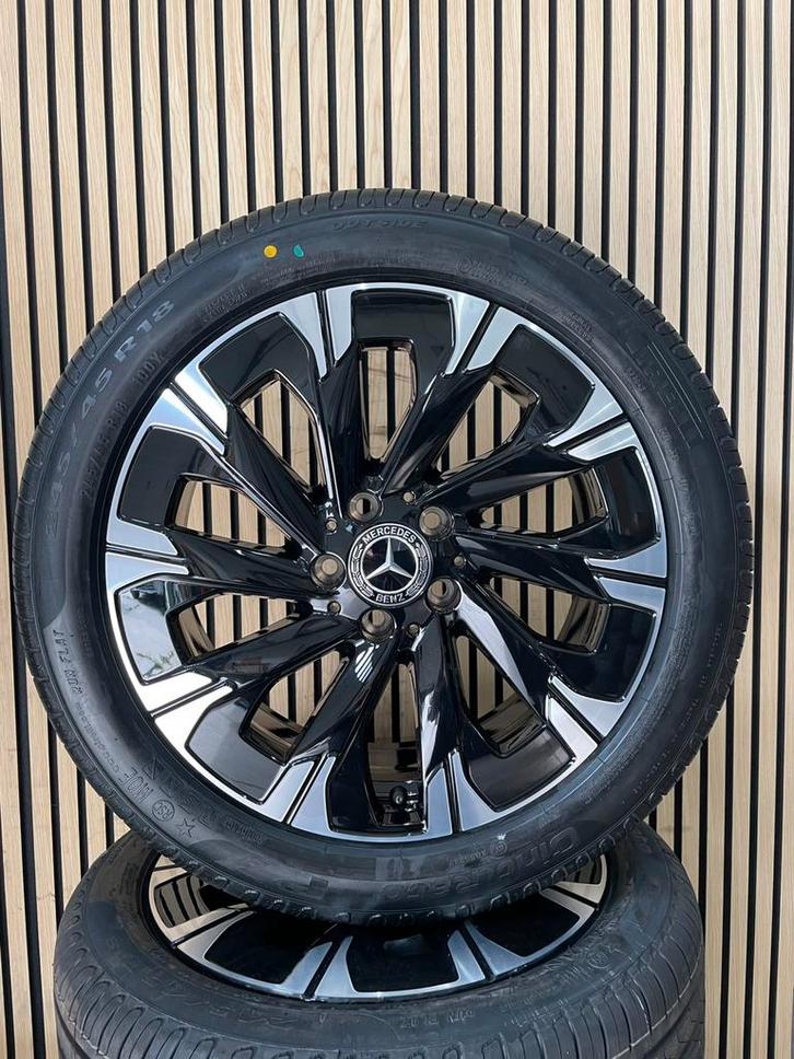 Org. 18” Mercedes Vito V-klasse W447 Zomerbanden Zomerset, Auto-onderdelen, Banden en Velgen, Banden en Velgen, Zomerbanden, 18 inch