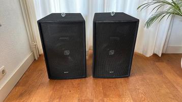 Skytec boxen beschikbaar voor biedingen