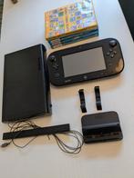 Nintendo WiiU + 4 games, Ophalen of Verzenden, Zo goed als nieuw