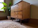 Vintage houten kast / commode, Antiek en Kunst, Ophalen