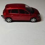 Renault Scenic 2003 - Universal Hobbies 1/64, Ophalen of Verzenden, Gebruikt, Auto