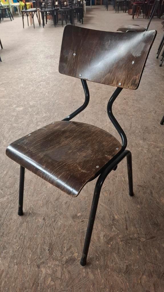 48 vintage school industriële ELBE stapelbare retro horeca, Antiek en Kunst, Antiek | Meubels | Stoelen en Banken, Ophalen of Verzenden