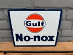Vintage Gulf No-Nox Emaille Reclamebord, Verzamelen, Merken en Reclamevoorwerpen, Reclamebord, Gebruikt, ., Ophalen of Verzenden