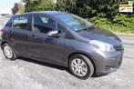 Toyota Yaris 1.0 VVT-i Aspiration APK mart 2027, Euro 5, Gebruikt, Bedrijf, Handgeschakeld