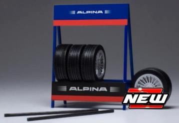 Bandensetje Alpina met houder Schaal 1:18 beschikbaar voor biedingen