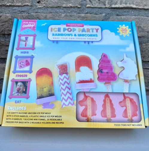 Ice pop party set ijsvormen (unicorn rainbows), Huis en Inrichting, Keuken | Keukenbenodigdheden, Nieuw, Ophalen of Verzenden