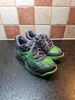 Asics Korfbalschoenen/Kunstgrasschoenen Maat 35.5, Ophalen, Gebruikt