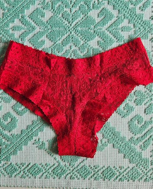 Nieuw Victoria's Secret cheeky L, Kleding | Dames, Ondergoed en Lingerie, Slip, Rood, Ophalen of Verzenden