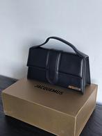 Jacquemus handtas / schoudertas
| Beschikbaar in 3+ Kleuren, Ophalen of Verzenden, Zwart, Leer