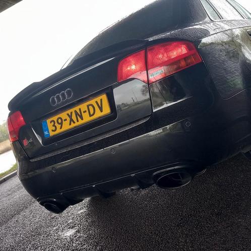 Audi S4 4.2 V8 sedanQuattro gereviseerd blok !!! Youngtimer, Auto's, Audi, Particulier, S4, Benzine, G, Sedan, Automaat, Geïmporteerd