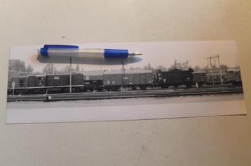 Foto NS goederenwagen type Gs en loc dieselloc 2466 1975 beschikbaar voor biedingen