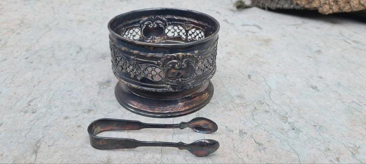 Verzilverde suikerklontjeshouder met schepje, Antiek en Kunst, Antiek | Goud en Zilver, Zilver, Ophalen of Verzenden