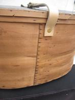 Brocante antieke Franse houten hoedendoos, Ophalen of Verzenden