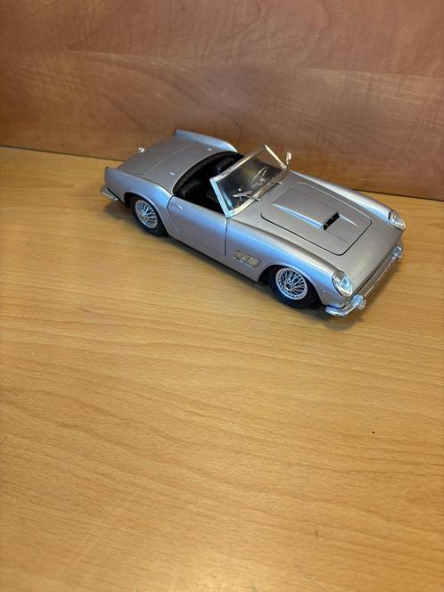 Polistil ferrari 250 gt california #30387, Hobby en Vrije tijd, Modelauto's | 1:18, Gebruikt, Auto, Overige merken, Ophalen of Verzenden