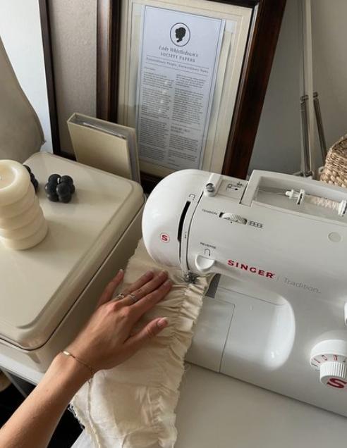 Naailes gezocht (breda), Hobby en Vrije tijd, Naaien en Fournituren, Nieuw, Ophalen of Verzenden