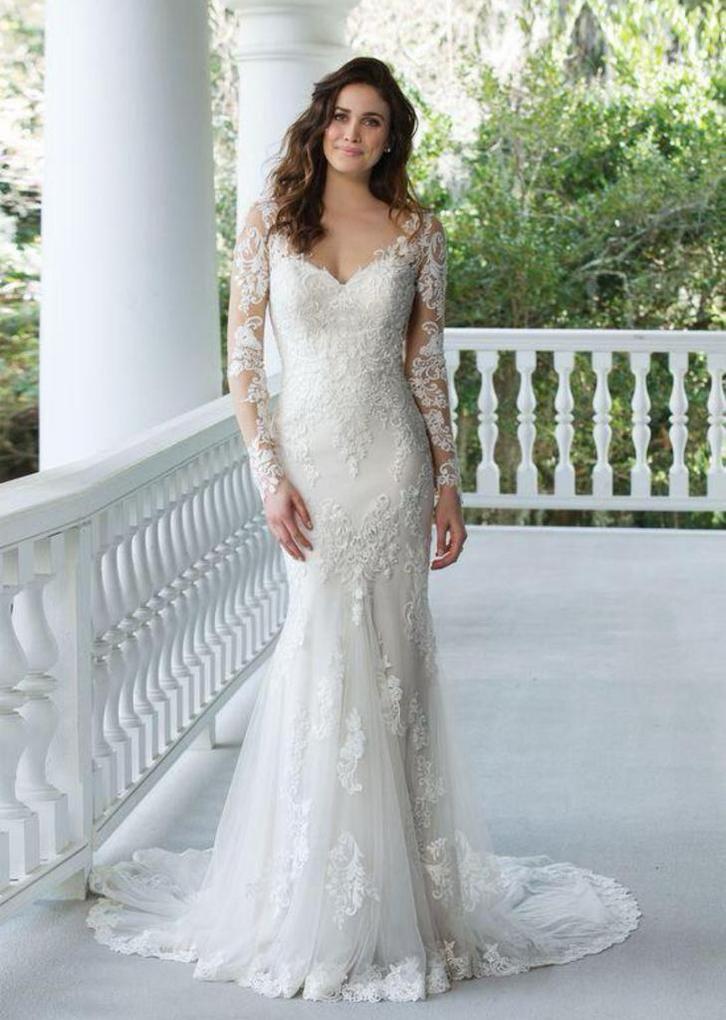 Trouwjurk tweedehands met lange mouwen maat 42, Kleding | Dames, Trouwkleding en Trouwaccessoires, Zo goed als nieuw, Trouwjurk