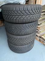 Winterbanden Continental 205/55 R16 met stalen velgen, Auto diversen, Auto-accessoires, Ophalen, Gebruikt