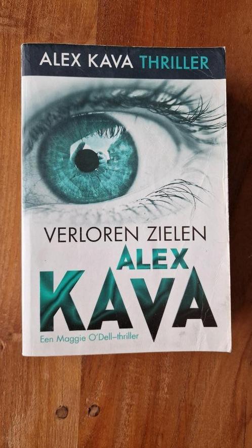 Verloren zielen - Alex Kava., Boeken, Thrillers, Zo goed als nieuw, Nederland, Ophalen of Verzenden