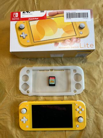 Nintendo Switch Lite (screen protector, etc) beschikbaar voor biedingen