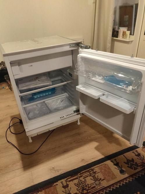 Ikea HUTTRA Inbouw Koelkast - Niet gebruikt, Witgoed en Apparatuur, Koelkasten en IJskasten, Nieuw, Met vriesvak, 100 tot 150 liter