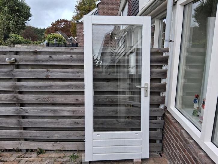 2 buitendeuren, Doe-het-zelf en Verbouw, Deuren en Horren, Gebruikt, Buitendeur, 200 tot 215 cm, Glas, Ophalen