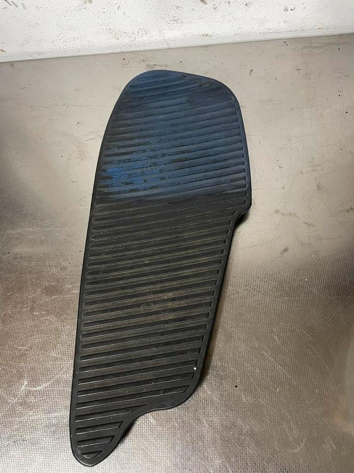 Gilera runner voetmatje, Motoren, Tuning en Styling, Ophalen