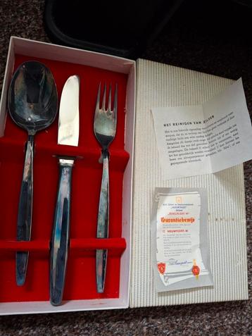 Antiek nieuwpoort-90 zilver bestek set met garantiebewijs beschikbaar voor biedingen