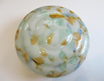 Art Deco vintage glazen lampenkap uit de 30 jaren.  beschikbaar voor biedingen