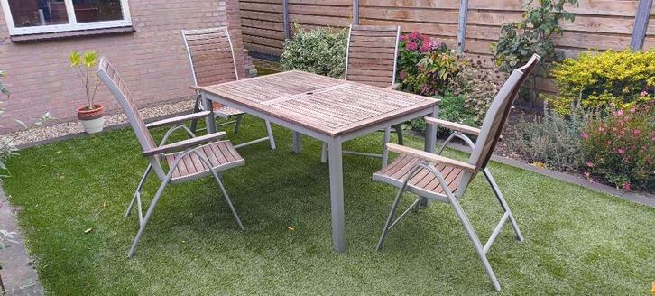 Buiten tafel set (incl 4 stoelen) Jutlandia, Tuin en Terras, Tuintafels, Gebruikt, Rechthoekig, Hout, Ophalen