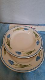 2 Borden Marjolein Bastin- 21cm, Huis en Inrichting, Keuken | Servies, Ophalen, Gebruikt, Bord(en), Overige stijlen