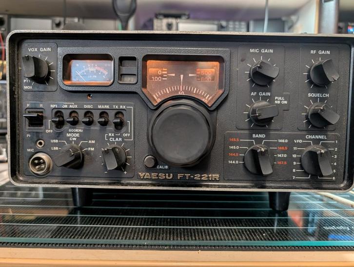 Yaesu FT-221 2 meter zendontvanger - Voor de liefhebber!, Telecommunicatie, Zenders en Ontvangers, Gebruikt, Zender en Ontvanger