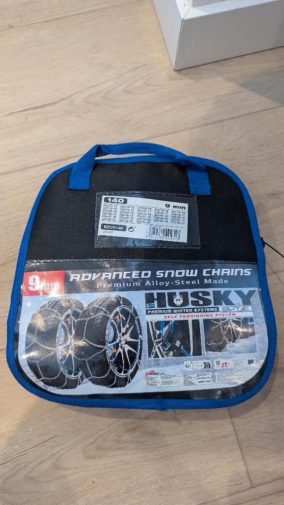 Husky Butzi 140 9mm sneeuwkettingen self tensioning system, Auto diversen, Sneeuwkettingen, Nieuw, Ophalen