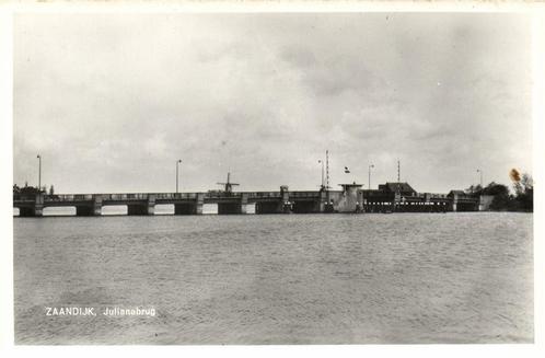 Zaandijk, Julianabrug - molen - ongelopen, Verzamelen, Ansichtkaarten | Nederland, Ongelopen, Utrecht, 1940 tot 1960, Ophalen of Verzenden