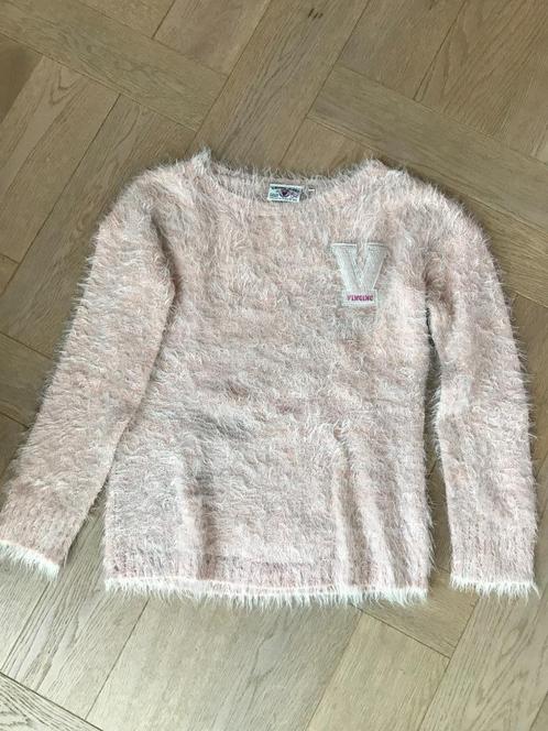 Leuke fluffy trui van Vingino maat 152 - goede staat!, Kinderen en Baby's, Kinderkleding | Maat 152, Gebruikt, Meisje, Trui of Vest