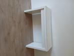 IKEA MALM tafel / make-up tafel met glasplaat., Huis en Inrichting, Tafels | Sidetables, Ophalen, 50 tot 100 cm, Glas, Zo goed als nieuw