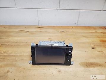 Renault Clio 4 2012 - 2019 radio navigatie unit 281158826r beschikbaar voor biedingen