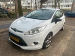 Ford Fiësta 1.4 3DR 2009 Wit, Auto's, Ford, Voorwielaandrijving, 31 €/maand, 4 cilinders, Wit