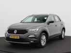 Volkswagen T-Roc 1.0 TSI Style/ lage km/ trekhaak!, Voorwielaandrijving, Stof, Gebruikt, Origineel Nederlands