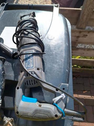 Electrisch gereedschap beschikbaar voor biedingen