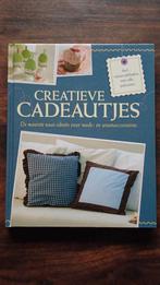 Creatieve cadeautjes,  zelf naaien., Ophalen of Verzenden, Zo goed als nieuw