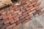 Oude donker rode / paarse vormbak stenen 21.5 x 5.5 100M2, Ophalen, Gebruikt, Bakstenen
