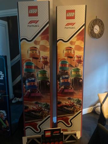 Lego formula 1 pilaren/displays beschikbaar voor biedingen