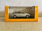 Opel Astra GTC Minichamps metallic zilvergrijs 1:43, Nieuw, MiniChamps, Auto, Verzenden