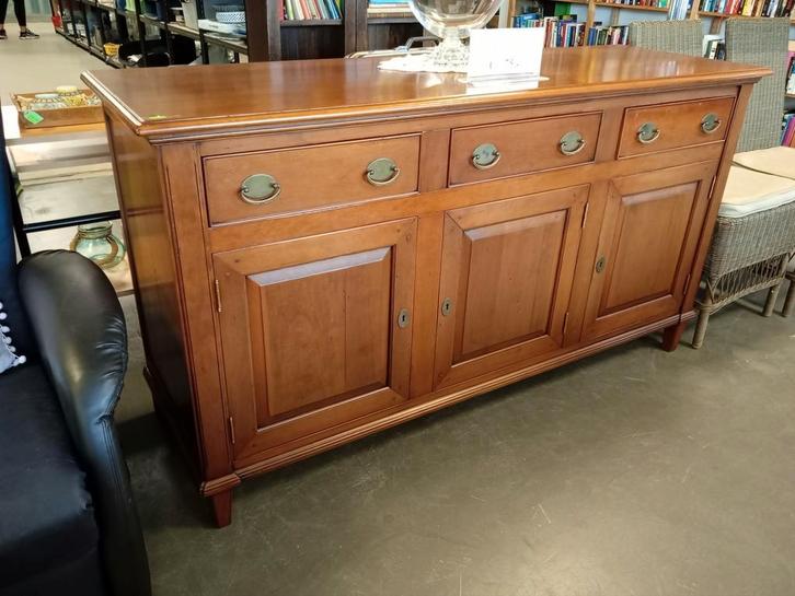 Groot Dressoir , 170cm , Hout, Huis en Inrichting, Kasten | Dressoirs, Zo goed als nieuw, 150 tot 200 cm, 25 tot 50 cm, Ophalen